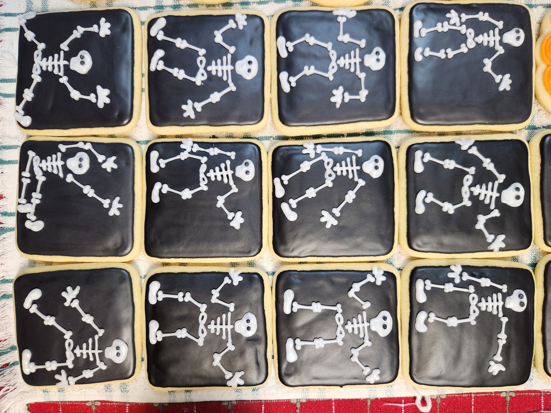 Halloween skeleton decorated cookies